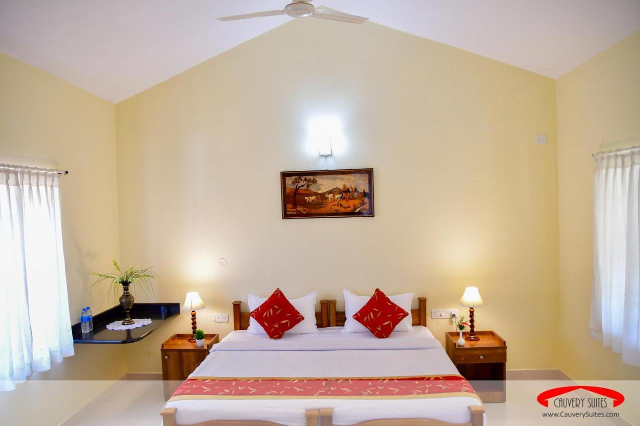Cauvery Suites มาดิเครี ภายนอก รูปภาพ